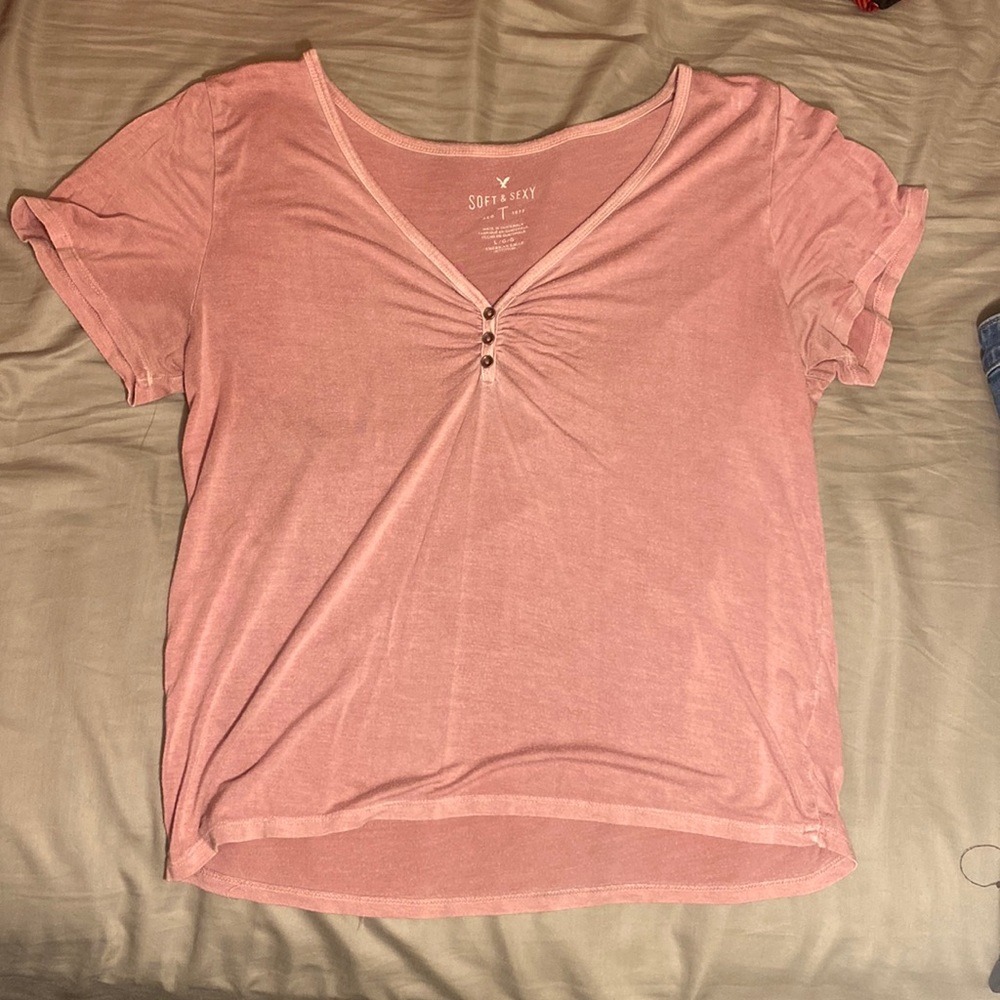 American eagle soft and sexy tee
